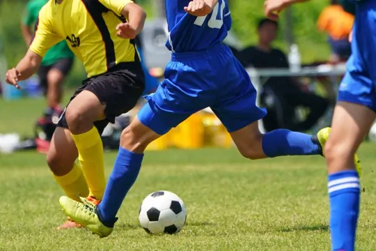 Fußballspieler beim Ausüben des Sports